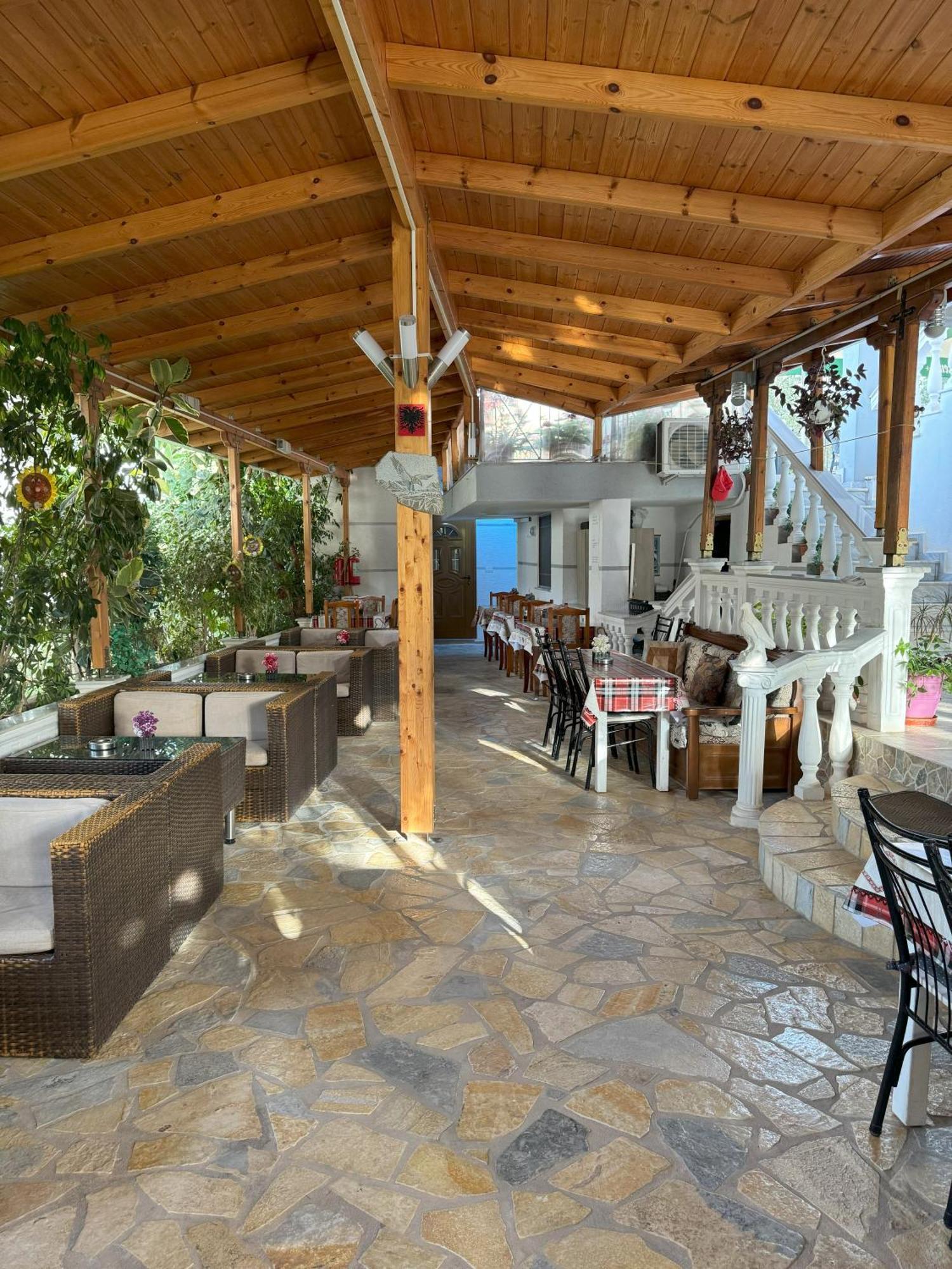 Garden Veli Ksamil