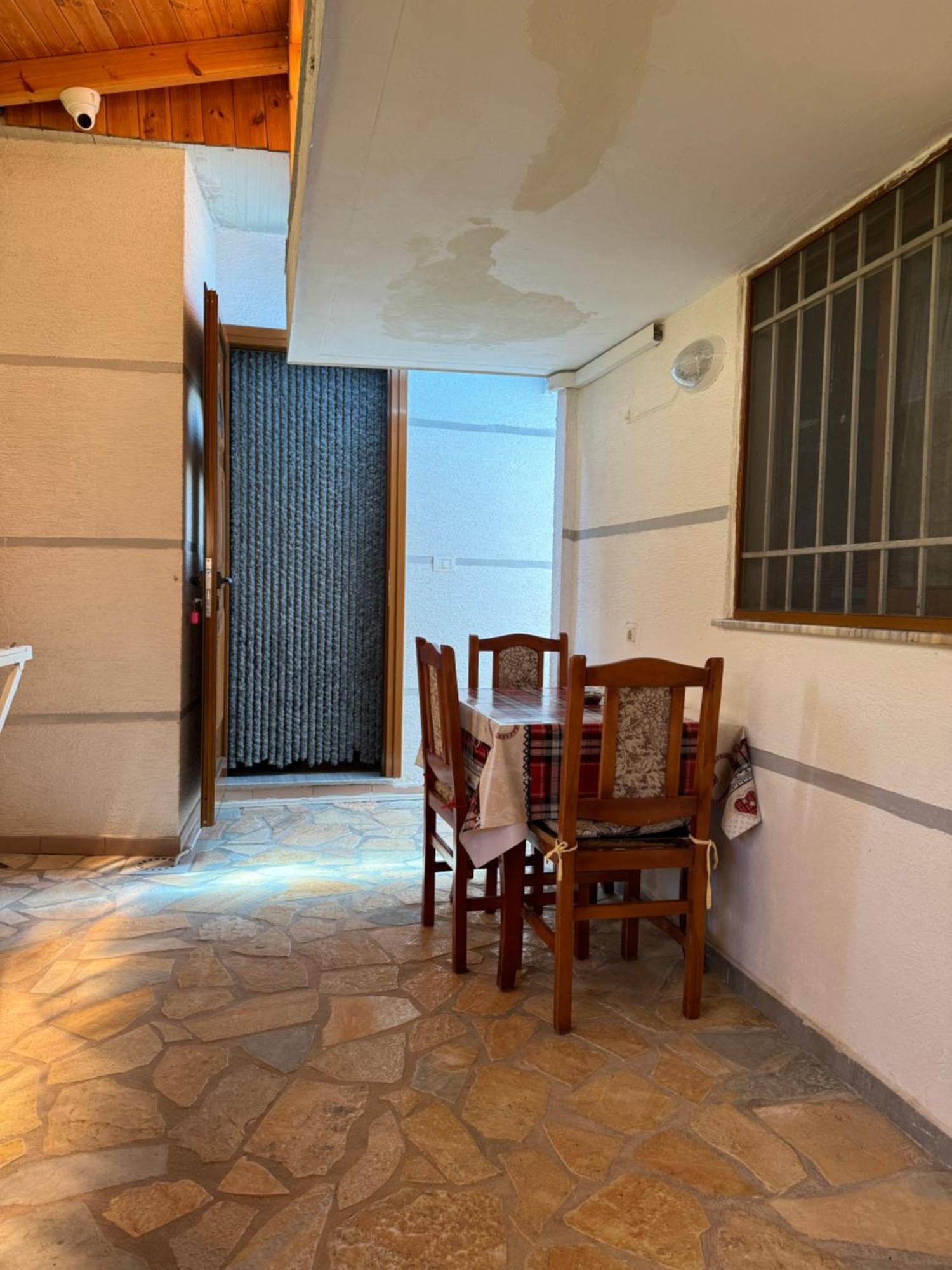 Apartment Garden Veli